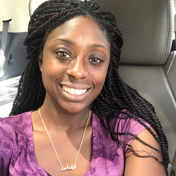 Meet your Posher, Ashley - Picture 1 of 1